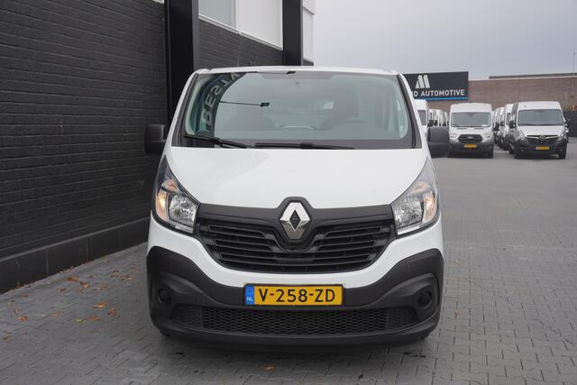 Renault TRAFIC 1.6 dCi 125PK EURO 6 - Airco - Navi - Cruise - ¤ 9.950,- Excl.