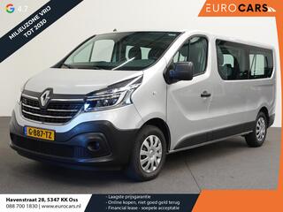 renault-trafic-passenger-2.0-dci-12