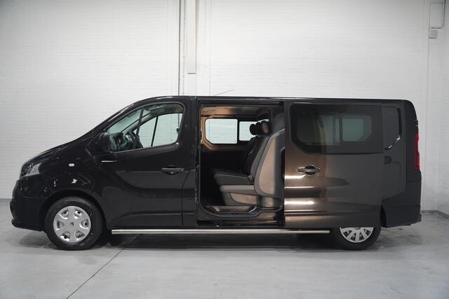 Renault TRAFIC 1.6 dCi 120 pk Dubbel Cabine 2x Schuifdeur, Navi Airco, Trekhaak, Sidebars, APK 09-2026, 6-Zits