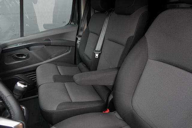 Renault TRAFIC L2H1 2.0Blue dCi 130Pk | Advance | Achteruitrijcamera | Trekhaak | LED