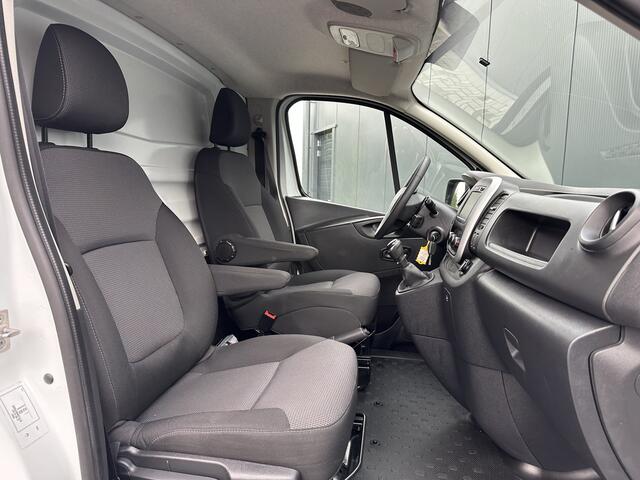 Renault TRAFIC 2.0 dCi 120 PK / L1H1 / 1e EIG. / TREKHAAK / 2x SCHUIFDEUR / AIRCO / CRUISE / NAVI / LED KOPLAMPEN