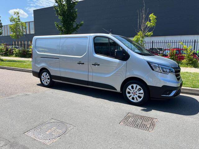Renault TRAFIC E-Tech Red L2 H1, Airco, Nav, Camera