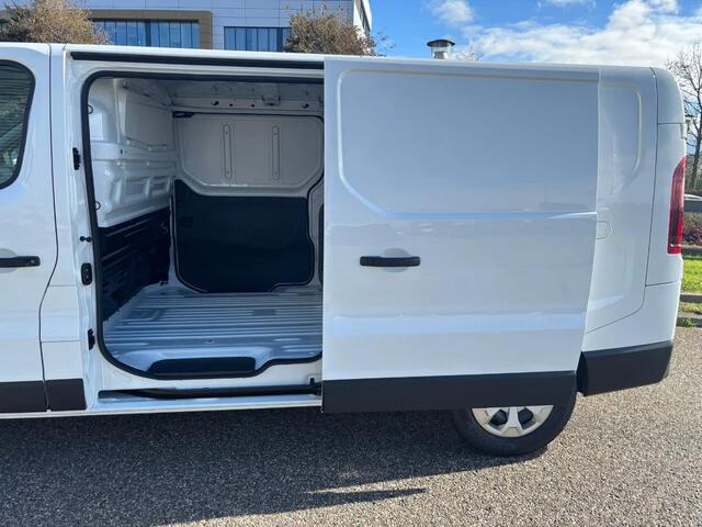 Renault TRAFIC 2.0DCI L2H1 Automaat Airco Navi Cruisecontrol Trekhaak Dubbelschuifdeur BPM VRIJ NIEUW