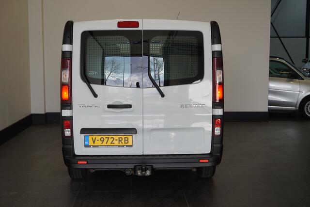 Renault TRAFIC 1.6 dCi 125PK EURO 6 - Airco - Cruise - Navi - ¤ 8.950,- Excl.