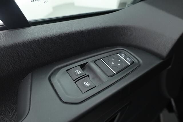 Renault TRAFIC 2.0 Blue dCi 130pk L2H1 Advance Dubb. Cab. | Trekhaak | Cruise | Apple CarPlay