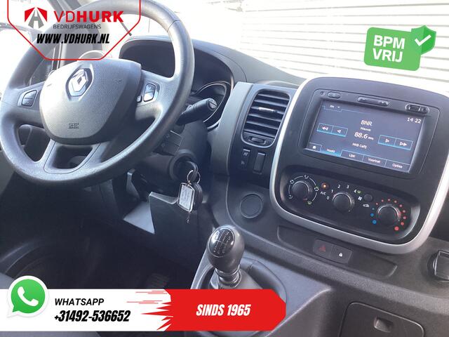 Renault TRAFIC 1.6 dCi 120 pk L2 BPM VRIJ! NL Auto/ 3 Pers./ Imperiaal/ Navi/ Airco/ Cruise/ PDC/ Trekhaak
