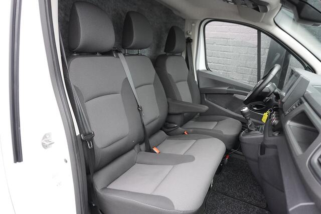 Renault TRAFIC 2.0 dCi 110PK L2 EURO 6 - Airco - Cruise - Carplay - ¤ 23.900,- Excl.