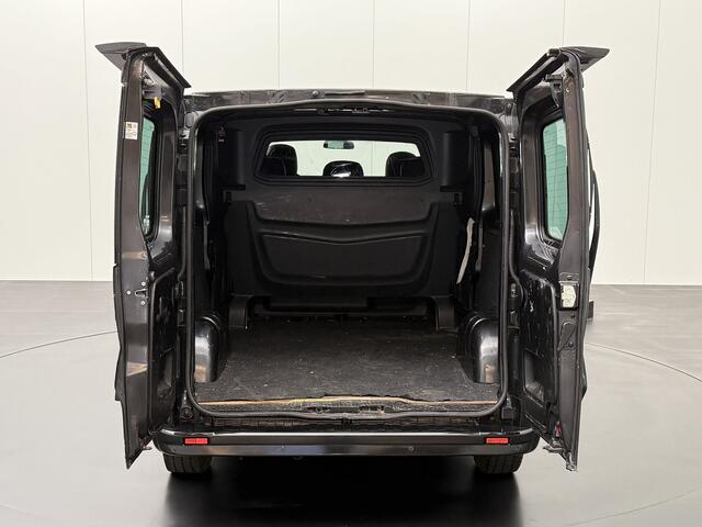 Renault TRAFIC 1.6 DCI 120PK Irmscher Sport Dubbele Cabine | Leder | Multimedia | Camera | Airco | Privacy glass