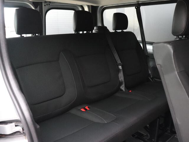 Renault TRAFIC Passenger 1.6 dCi Grand Authentique Energy | 9 PERS. | CRUISE | AIRCO | BLEUTOOTH |