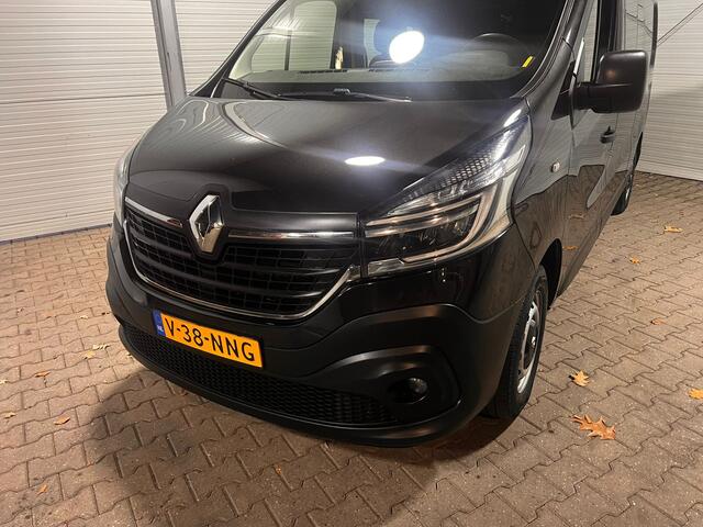 Renault TRAFIC 2.0 dCi 120 T29 L2H1 DC Luxe 6 persoonsuitvoering VVB437 BPM vrij! Benut nu nog uw voordeel!