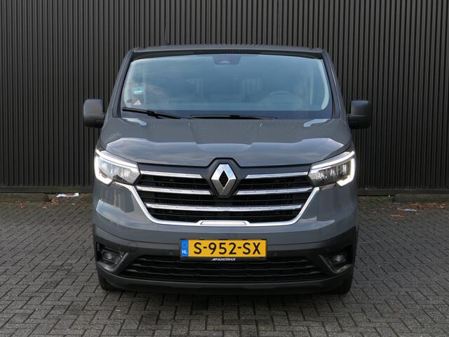 Renault TRAFIC Passenger 9 persoons! - Trekhaak - Allseasons - Navi - Sensor V+A