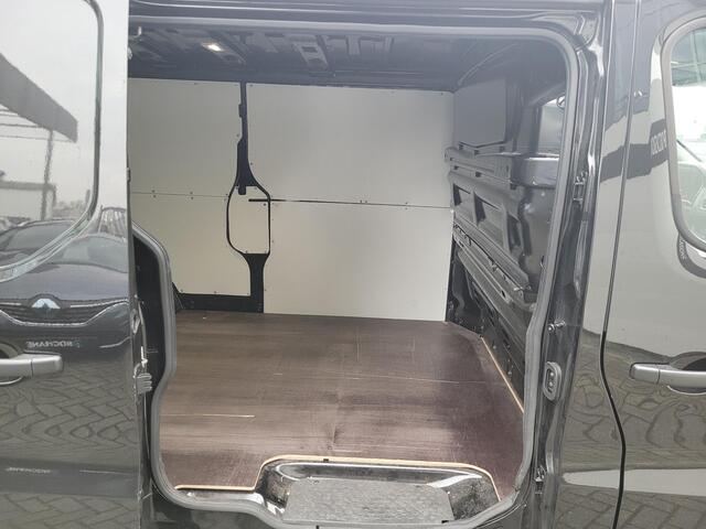 Renault TRAFIC 2.0 Blue dCi 110 T30 L2H1 Start | Side Bars | Airco | Cruise | Carplay