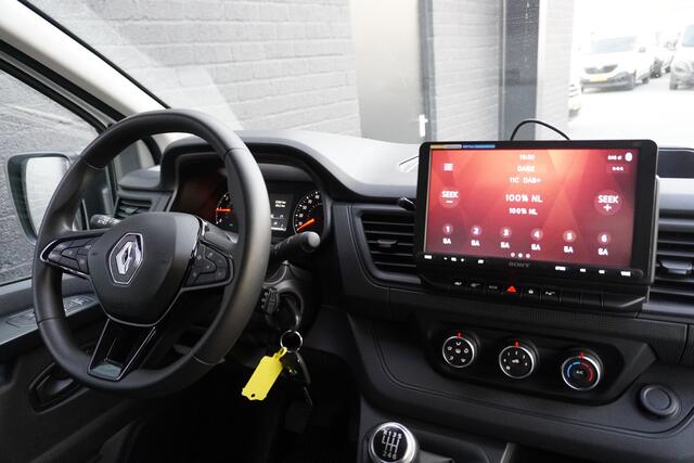 Renault TRAFIC 2.0 dCi L2 EURO 6 - Airco - Cruise - Trekhaak - ¤21.900,- Excl.