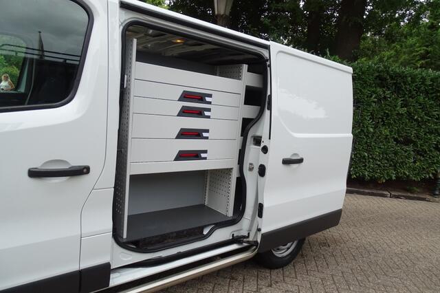 Renault TRAFIC 1.6 dCi T29 L1H1Comf NAVI 3 ZIT KASTEN INR NWST