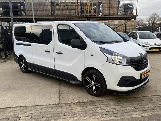 Renault TRAFIC 1.6 dCi EURO 6 T29 L2H1 DUBBEL CABINE 126 PK Comfort Energy, 6-PERSOONS, 6-BAK, AIRCO, CRUISE CONTROL, ACHTERUITRIJCAMERA, PARKEERSENSOREN, ELEK-RAMEN, BLUETOOTH-RADIO-USB-AUX-CARPLAY, LM-VELGEN, SIDEBARS, CENT-VERGRENDELING, TREKHAAK