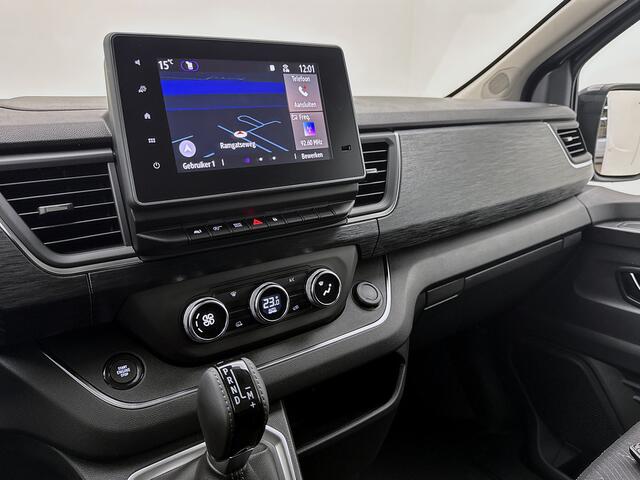 Renault TRAFIC 2.0 Blue dCi EDC 170 T29 L2H1 Extra DC Dubbele schuifdeur Betimmering Trekhaak Navigatie Parkeersensoren Camera Carplay Dubbele cabine