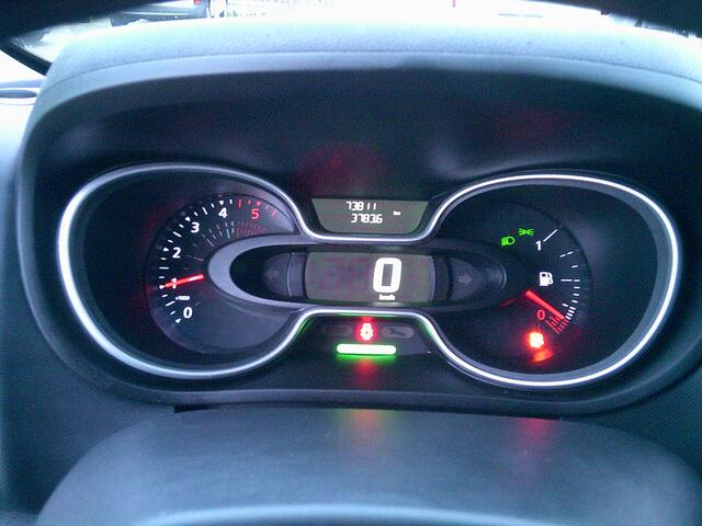 Renault TRAFIC 1.6 dCi 95 T29 L2H1 Comfort VOORZIEN VAN AIRCO+CRUISE+TREKHAAK !!!