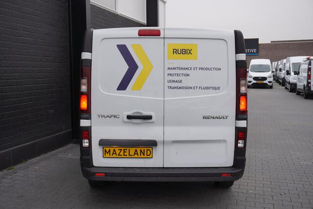Renault TRAFIC 2.0 dCi 110PK EURO 6 - Airco - Navi - Cruise - ¤ 15.950,- Excl.
