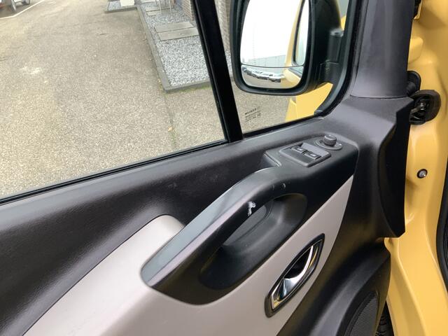 Renault TRAFIC 1.6 dCi T27 L1H1 Comfort Airco Cruise 3 Zits Trekhaak 2000 kg Imperiaal Euro 6