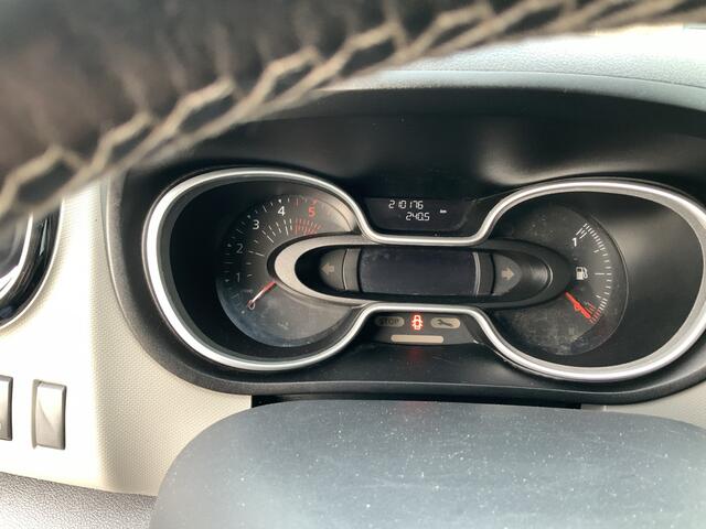 Renault TRAFIC 1.6 dCi T29 L2H1 Dub Cab Dub Schuifdeuren Airco Cruise Camera Trekhaak 2000 kg Alu Velg Euro 6