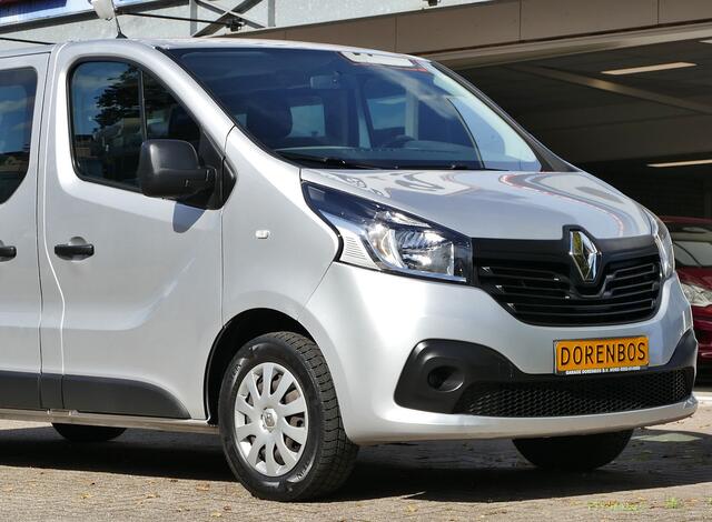 Renault TRAFIC Passenger 1.6 dCi Grand Authentique 9 persoons | ¤ 11450,- excl BTW