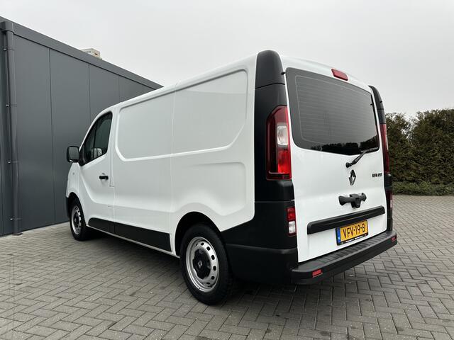 Renault TRAFIC 2.0 dCi 145 PK AUTOMAAT / L1H1 / 1e EIG. / INRICHTING / ACHTERKLEP / AIRCO / CRUISE CONTROL