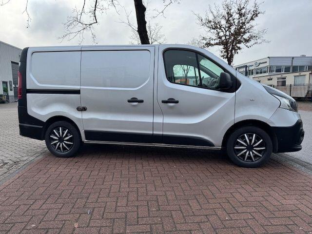 Renault TRAFIC 1.6 DCi T27 Comfort Edition 3 Zits Euro 6 1e Eigenaar 106.000km Airco,Cruisecontrol,Navigatie