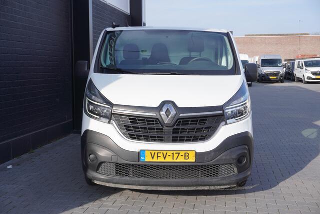 Renault TRAFIC 2.0 dCi 120PK L2 EURO 6 - Airco - Cruise - Trekhaak - ¤10.950,- Excl.