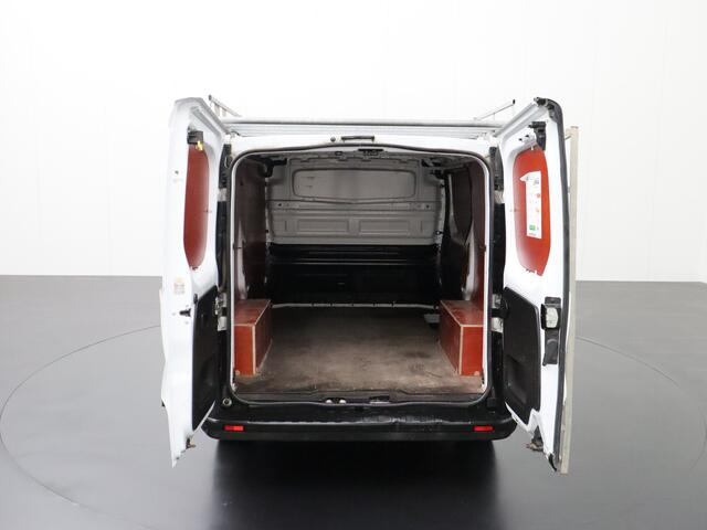 Renault TRAFIC 2.0Dci 120PK | Imperiaal | Navigatie | Camera | 3-Zits | Airco | Cruise