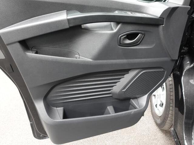 Renault TRAFIC 2.0 Blue dCi 150PK T30 L2H1 Advance Automaat Airco Bluetooth Cruise Parkeersensoren Navigatie Trekhaak