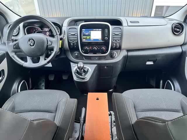 Renault TRAFIC Passenger 1.6 dCi BTW / BPM VRIJ!! marge Lengte 2 Airco Cruise control Navigatie PDC 1e eigenaar Combi Kombi Passenger Groepsvervoer Taxi Personenbus