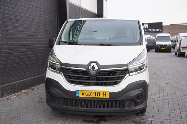Renault TRAFIC 2.0 dCi 120PK EURO 6 - Airco - Navi - Cruise - ¤ 9.900,- Excl.