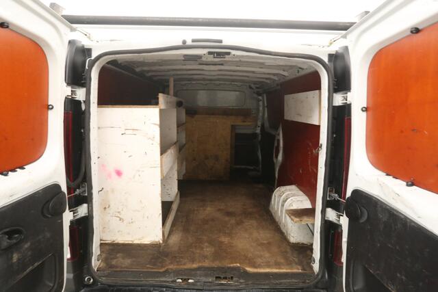 Renault TRAFIC 1.6 dCi T29 L2H1 | Airco | Cruise | 3 Zits | Trekh. | Imperiaal | Navi | Parkeersens.