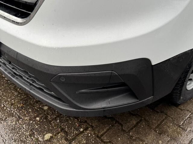 Renault TRAFIC 2.0D 130 pk L2 H1 - camera - trekhaak - sensoren v/a/z