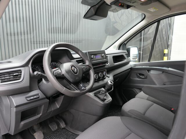 Renault TRAFIC 2.0 dCi 110 T30 L2H1 Comfort - Betimmering laadruimte + stelling - Keyless start/entry - Zijdeursloten - Stoelverwarming