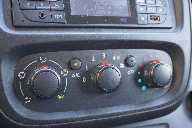 Renault TRAFIC 1.6 dCi L2 EURO 6 - Airco - Cruise - Trekhaak - ¤ 9.950,- Excl.