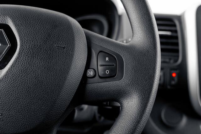 Renault TRAFIC 1.6 dCi T29 125 PK L2H1 Dubbele Cabine Luxe | Airco | cruise | navigatie | camera | imperiaal |