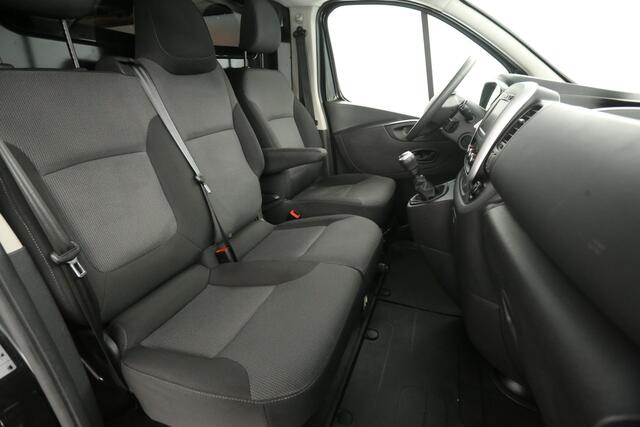 Renault TRAFIC 2.0 dCi L1H1 | Airco | Cruise | Camera | Carplay | 3 Zits | Navi | Trekhaak