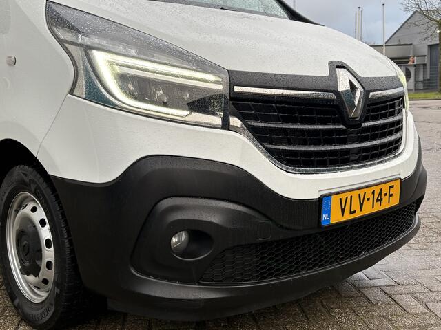 Renault TRAFIC 2.0 146Pk dCi 145 T29 L1H1 / Automaat / Cruise / Airco / Navi / Trekhaak / Apk t/m 21-10-2026