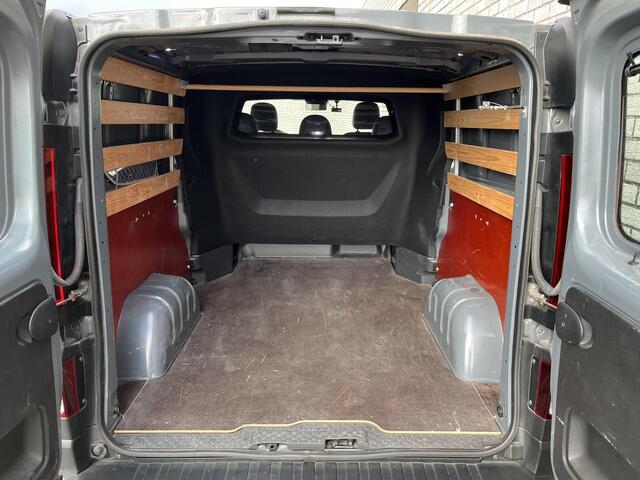 Renault TRAFIC 2.0 dCi 150 T29 L2H1 DC Luxe | Achteruitrijcamera | Trekhaak | Zijschuifdeur L+R | Apple CarPlay / Android Auto |