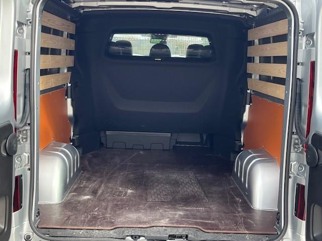 Renault TRAFIC 2.0 Blue dCi 170 DC T30 L2H1 Anniversary | BPM vrij | Direct leverbaar | Navigatie | Camera |