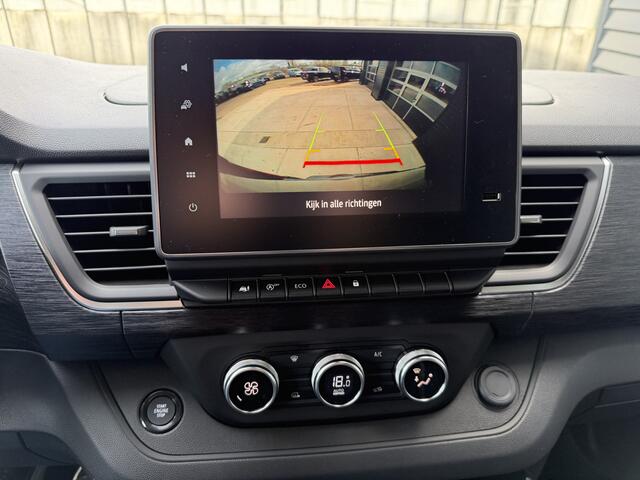 Renault TRAFIC 2.0 Blue dCi 150 T30 L2H1 NEXT LEVEL