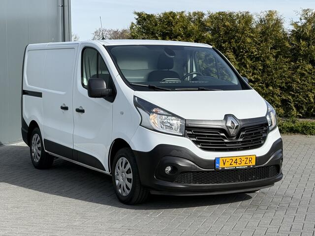 Renault TRAFIC 1.6 dCi 126 PK / L1H1 / 1e EIG. MOOIE BUS / ECC AIRCO / CRUISE / TREKHAAK / NAVI / CAMERA