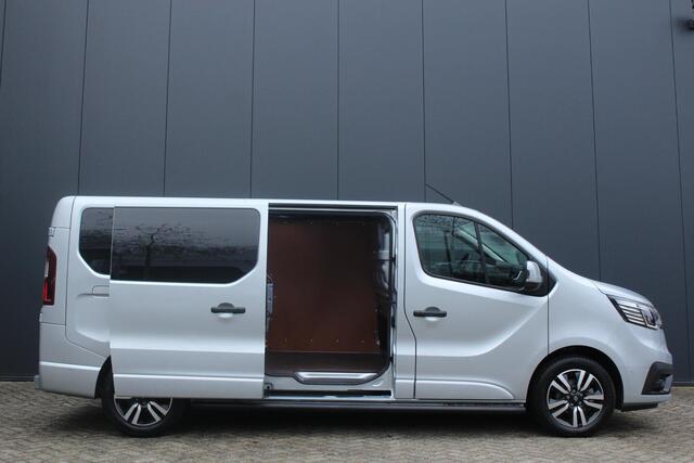 Renault TRAFIC 2.0 Blue dC1 150Pk EDC T30 L2H1 Extra | Anniversary Edition | Navigatie | Draadloze Apple & Android Carplay | Parkeersensoren & Camera | Trekhaak | Laadruimte afwerking | Lichtmetalen Velgen |