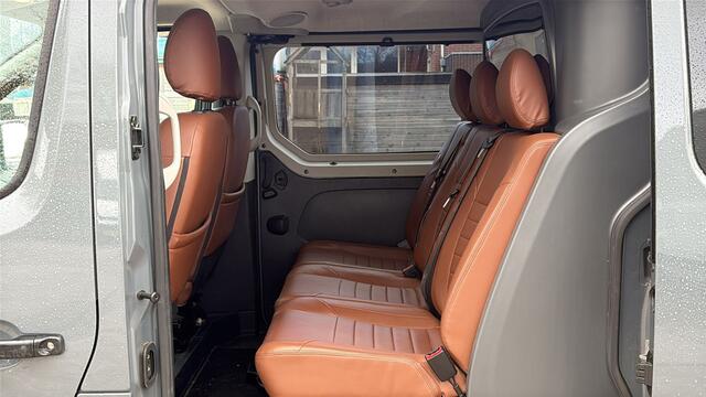 Renault TRAFIC 2.0 dCi 170 T29 L2H1 Sport