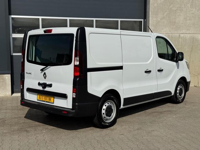 Renault TRAFIC 2.0D 150pk L1H1 Automaat - Achterklep met ruit - Navi - Apple/Android - camera - All season