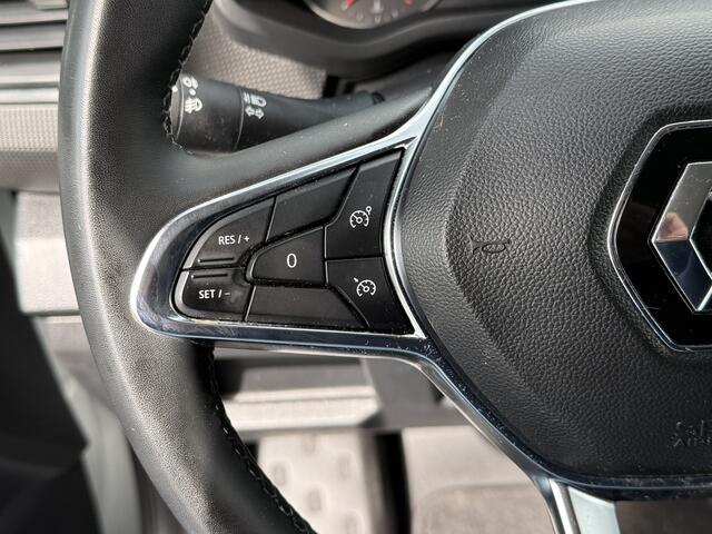 Renault TRAFIC 2.0 DCi 150 PK AUTOMAAT / L2H1 / TREKHAAK / **18.350 km** / AIRCO / CRUISE / CAMERA / 3-ZITS / LED / BLINDSPOT