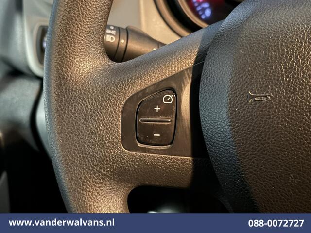 Renault TRAFIC 1.6 dCi 122pk L2H1 Euro6 Airco | Imperiaal | Trekhaak | Navigatie | LM velgen | Cruisecontrol Parkeersensoren, Bijrijdersbank