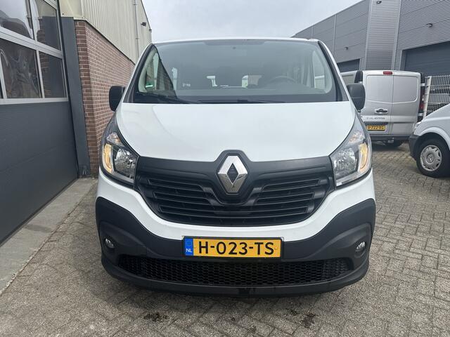 Renault TRAFIC Passenger 1.6 dCi L2 9 persoons 19.950 incl BTW/BPM Airco,Cruise,Nav,Pdc,Trekh