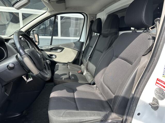 Renault TRAFIC 1.6 dCi T29 L2H1 Airco,Cruise,Navi,Pdc,Trekh 3 persoons